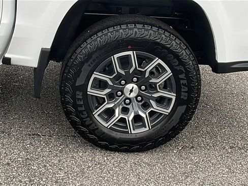 New 2026 Chevrolet Colorado Z71 w/ Technology Package image 9