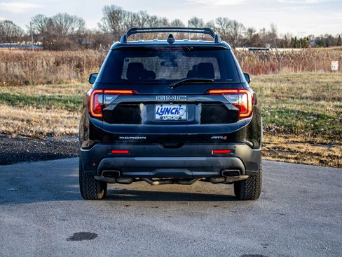 Used 2020 GMC Acadia AT4 image 3