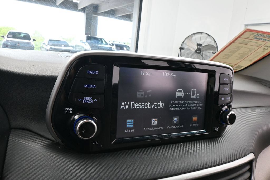 Used 2020 Hyundai Tucson SE FWD image 16