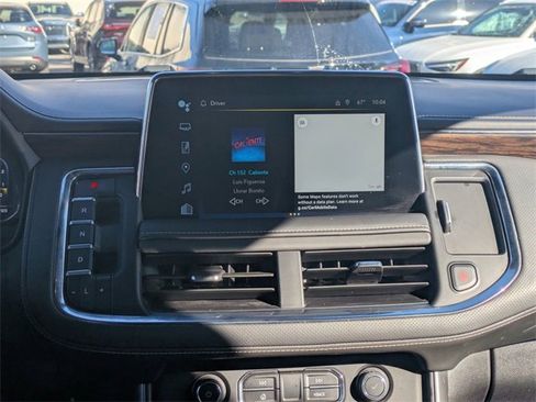 Used 2024 Chevrolet Suburban Premier image 15