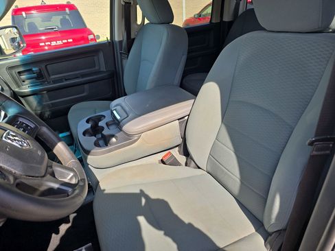 Used 2017 RAM 1500 Express w/ Express Value Package image 17