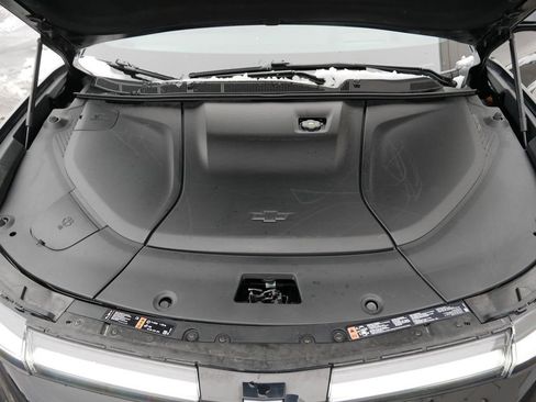 Used 2024 Chevrolet Blazer EV RS image 11