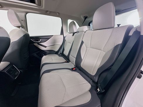Used 2023 Subaru Forester Premium image 24