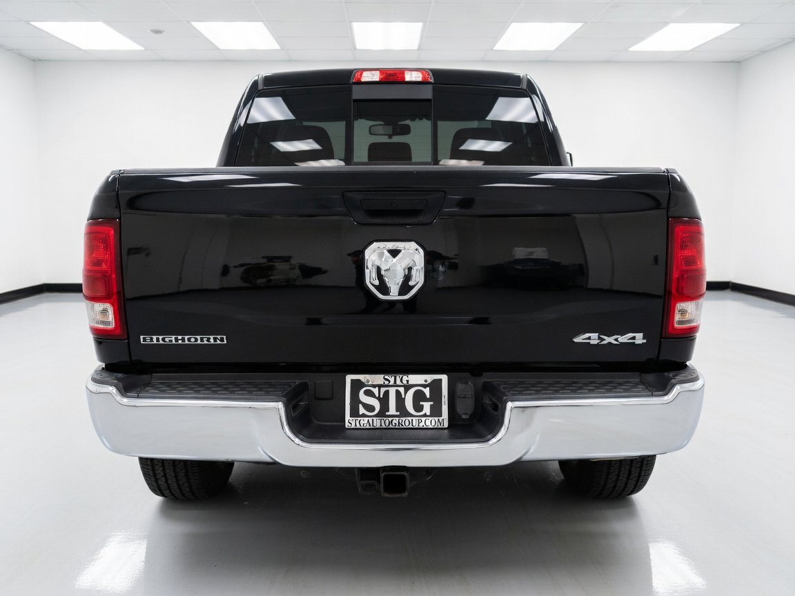 Used 2022 RAM 2500 Big Horn w/ Cold Weather Group AWD/4WD image 5