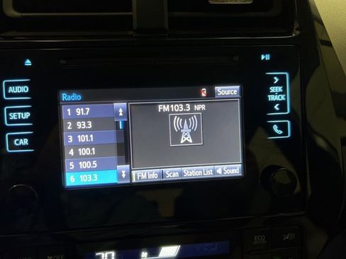 Used 2019 Toyota Prius image 20