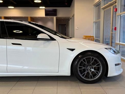 Used 2022 Tesla Model S AWD/4WD image 16