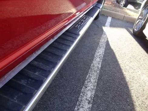 Certified 2022 Ford F150 XLT w/ Equipment Group 302A High image 18