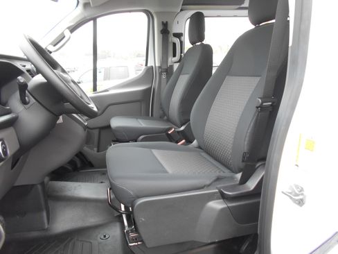 Used 2025 Ford Transit 250 Low Roof w/ Exterior Upgrade Package image 9