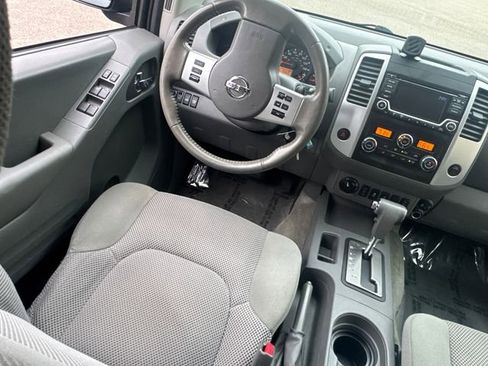 Used 2017 Nissan Frontier SV w/ SV Value Truck Package image 20