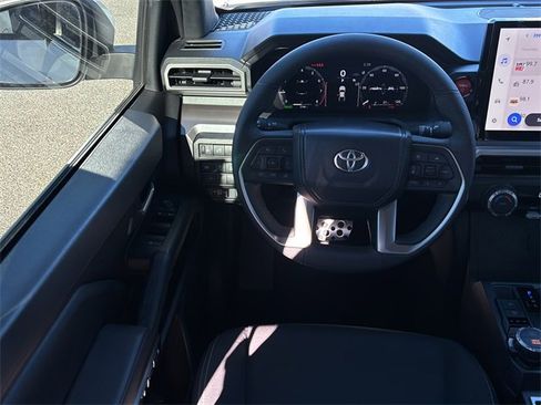 Used 2024 Toyota Tacoma TRD Sport image 15