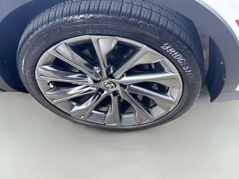 Used 2025 Toyota Crown w/ Advanced Technology Package AWD/4WD image 9