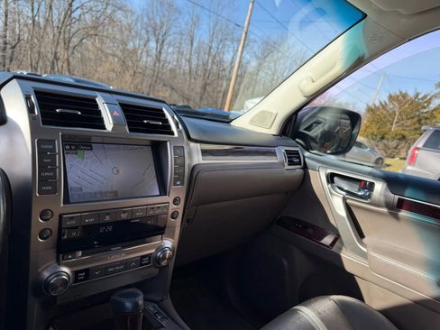 Used 2018 Lexus GX 460 Premium AWD/4WD image 10