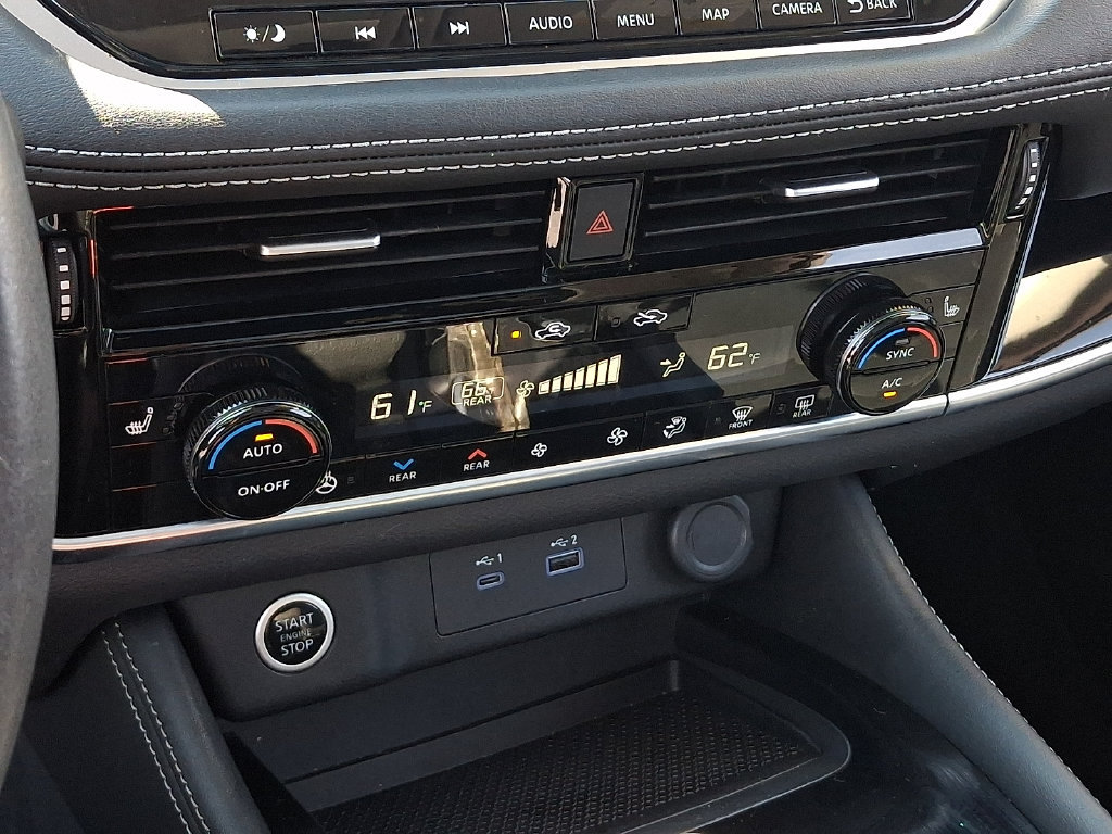 Used 2023 Nissan Rogue SL w/ SL Premium Package AWD/4WD image 16