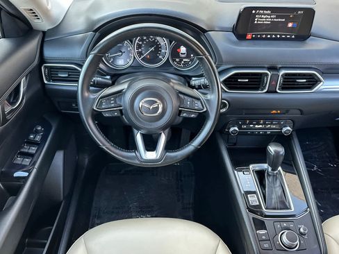 Used 2019 MAZDA CX-5 Touring image 13