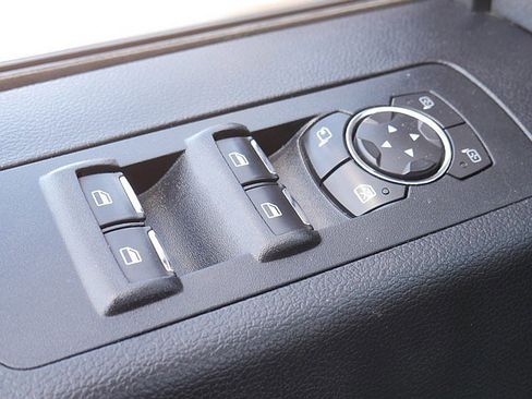 Used 2016 Ford F150 Lariat w/ Equipment Group 502A Luxury image 26