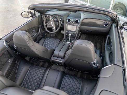 Used 2017 Bentley Continental GT Speed image 11