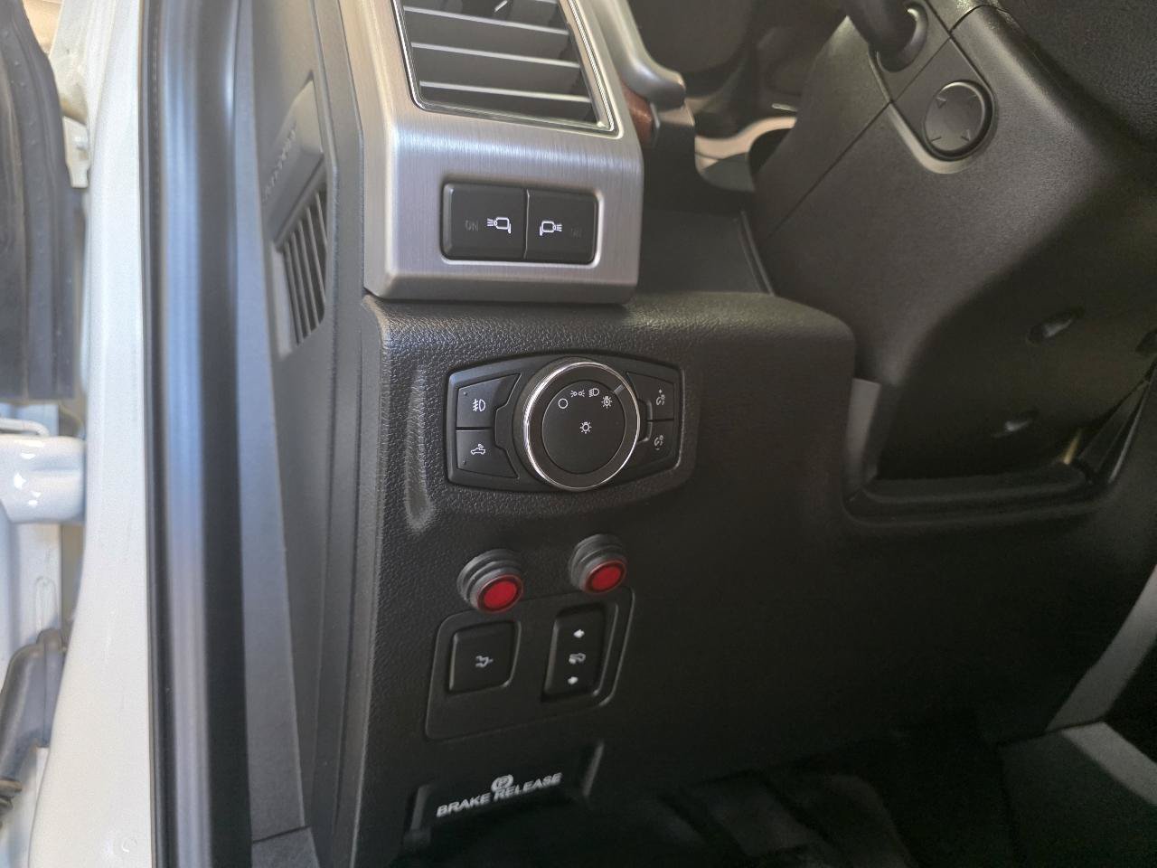 Used 2021 Ford F250 Platinum AWD/4WD image 14