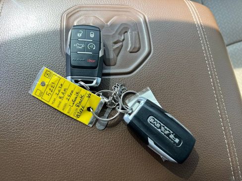 Used 2020 RAM 2500 Laramie image 45