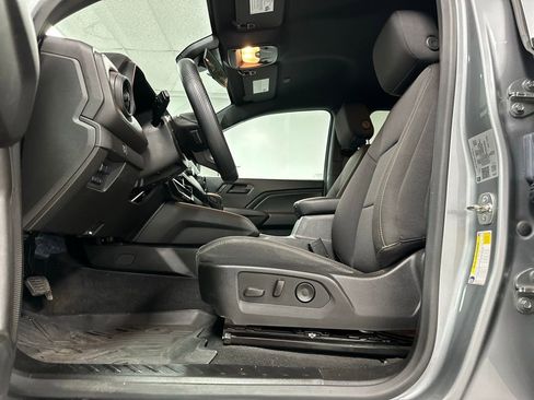 Used 2024 Chevrolet Colorado Trail Boss w/ Advanced Trailering Package image 16