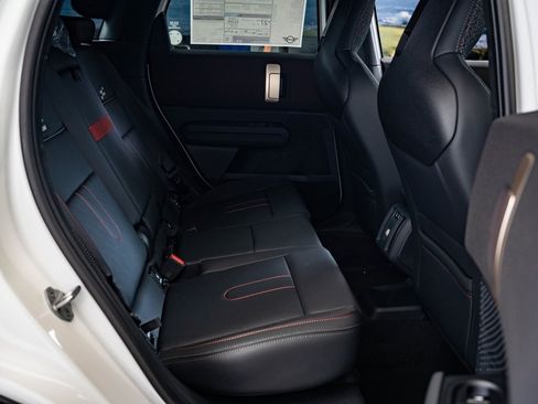 Certified 2026 MINI Cooper Countryman S image 35