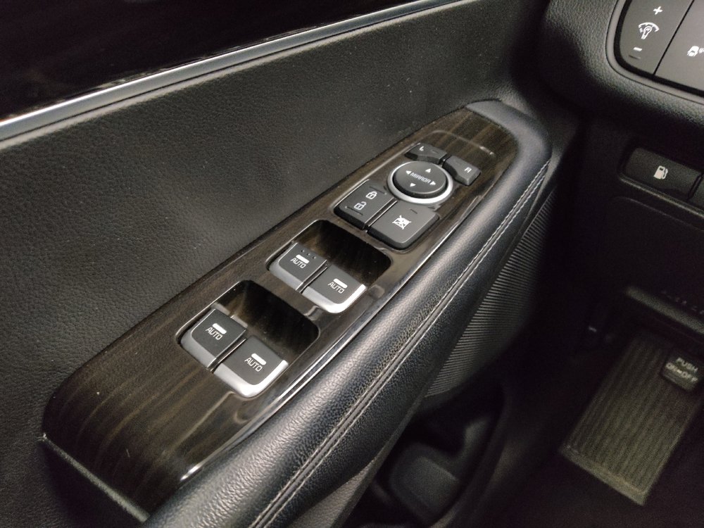 Used 2019 Kia Sorento AWD image 27
