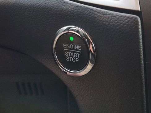 Used 2017 Ford Edge SEL w/ Class II Trailer Tow Package image 25