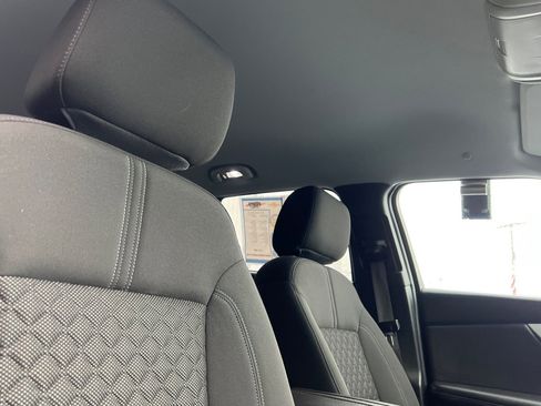 Used 2021 Chevrolet Blazer LT image 17