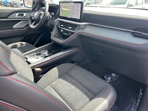 New 2026 Ford Explorer ST image 10