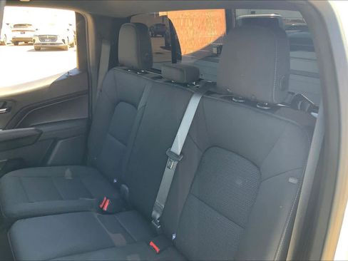 Used 2024 Chevrolet Colorado LT w/ LT Convenience Package image 21