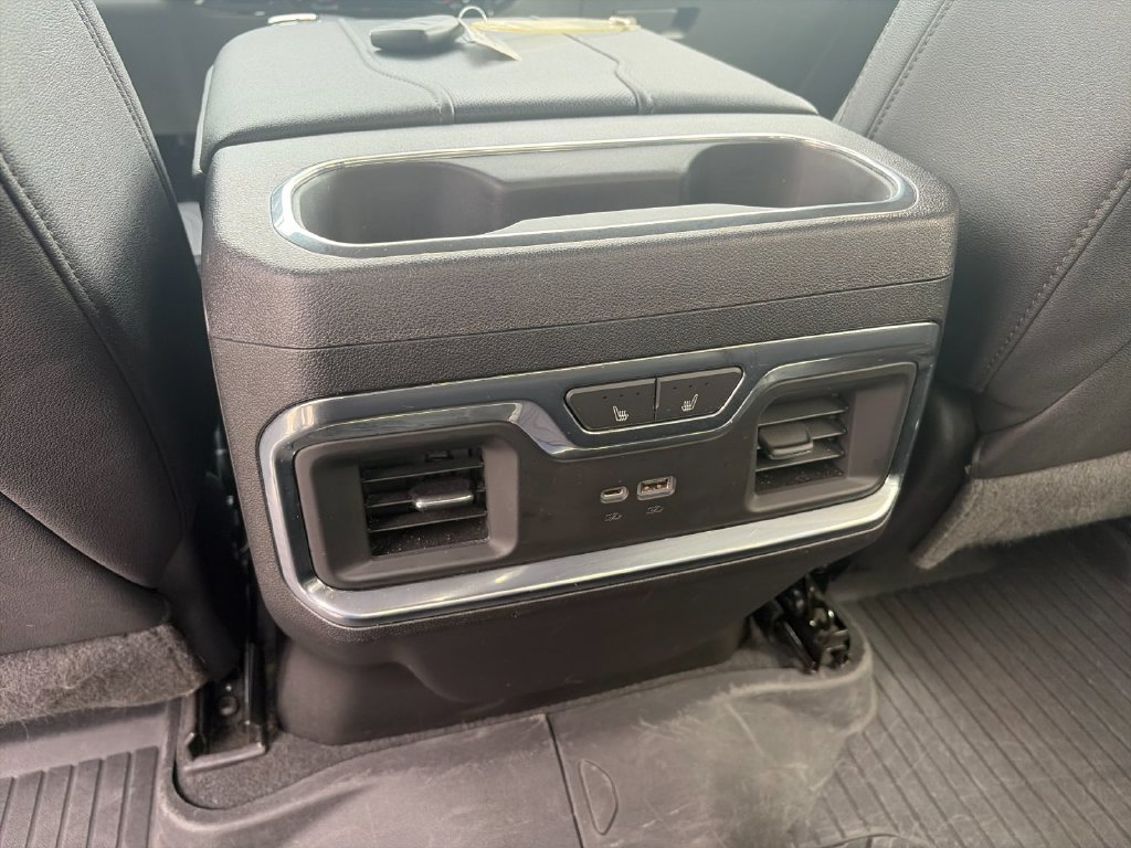 Used 2023 Chevrolet Silverado 1500 LTZ AWD/4WD image 15