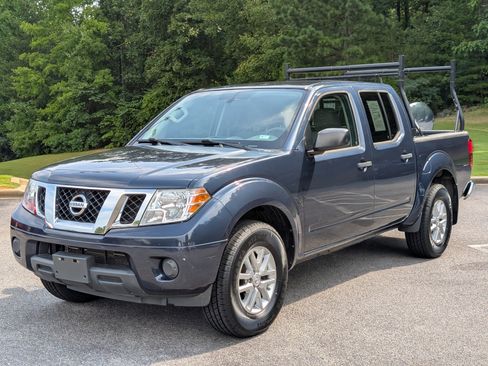 Used 2019 Nissan Frontier SV RWD image 5