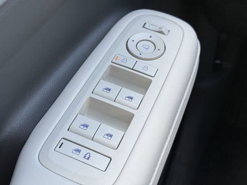 New 2026 Hyundai Santa Fe Calligraphy FWD image 22