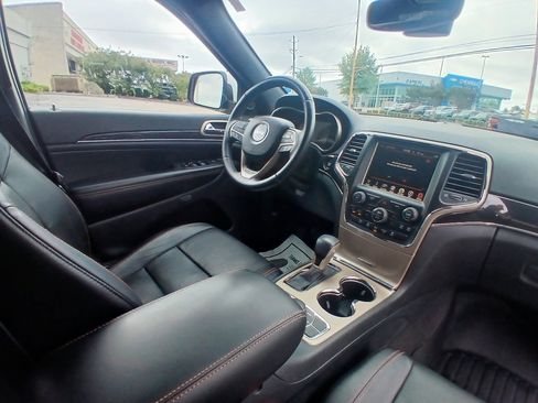 Used 2017 Jeep Grand Cherokee Limited 75th Anniversary image 45