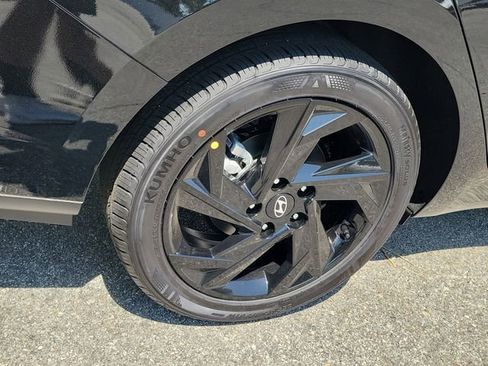 New 2026 Hyundai Elantra Sport FWD image 27