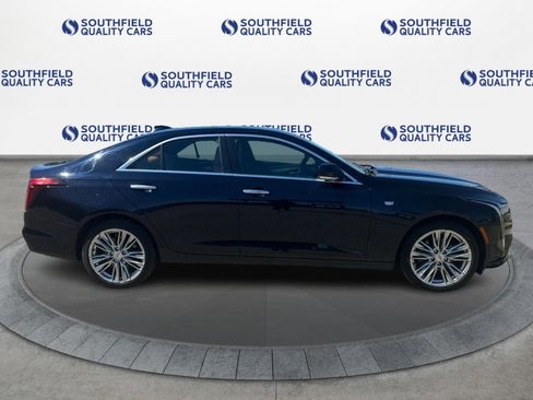 Used 2021 Cadillac CT4 Premium Luxury AWD/4WD image 8