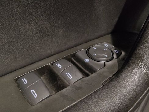 Used 2022 Chevrolet Blazer LT FWD image 27