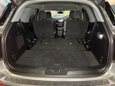 Used 2022 Ford Explorer Limited image 67