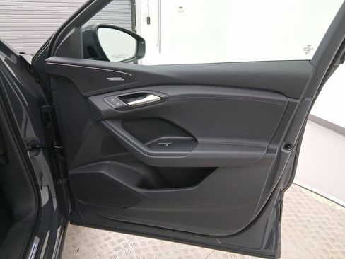 Used 2025 Audi Q6 e-tron Premium Plus w/ Premium Plus image 32