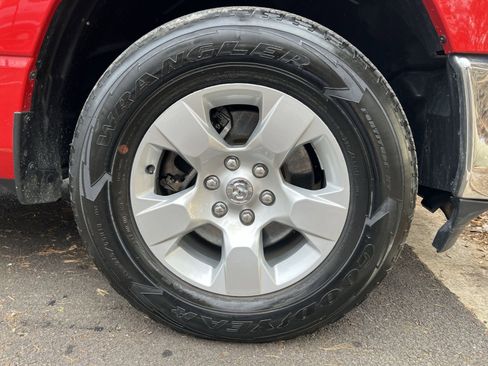 Used 2022 RAM 1500 Big Horn image 12