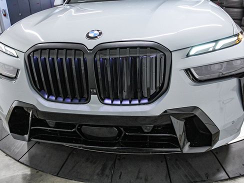 New 2026 BMW X7 xDrive40i w/ M Sport Package image 11