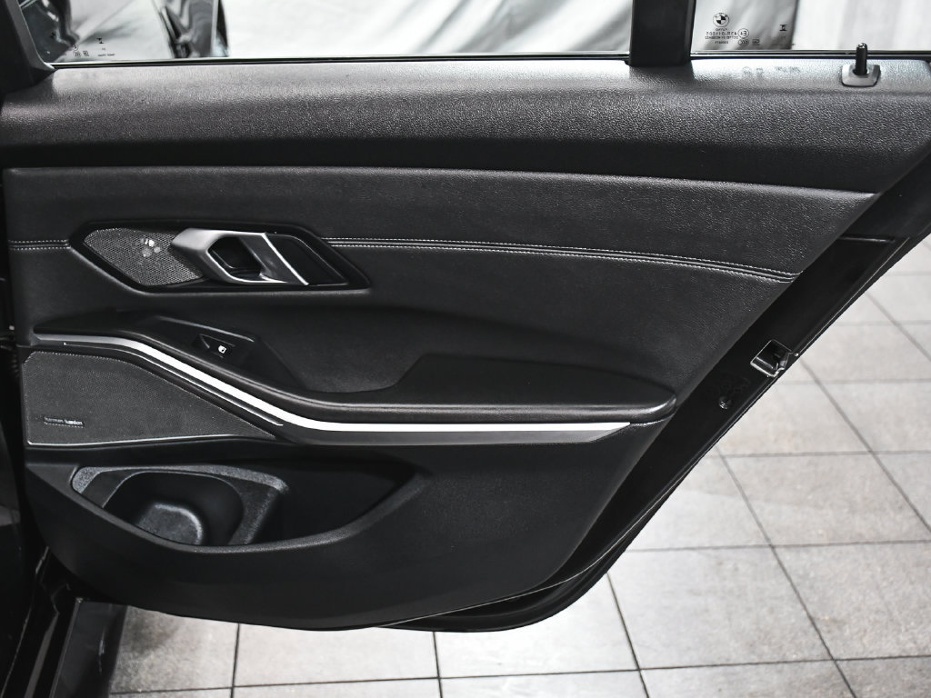 Used 2024 BMW M3 Competition AWD/4WD image 14