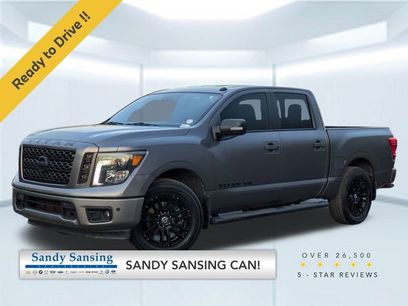 Used 2019 Nissan Titan SV w/ SV Convenience Package