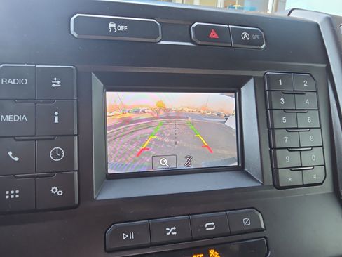 Used 2018 Ford F150 XLT w/ Trailer Tow Package image 24