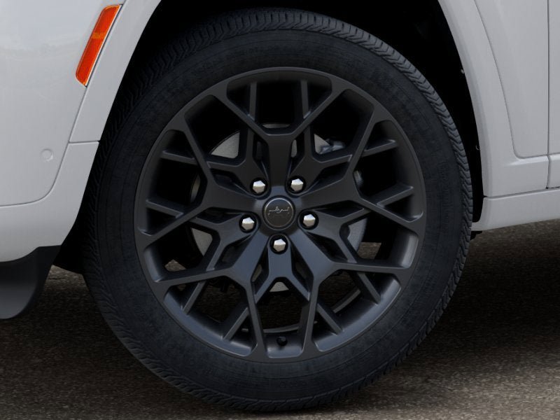 New 2027 Jeep Grand Cherokee Summit AWD/4WD image 8