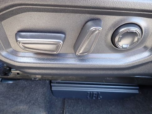 Used 2022 Toyota Tundra Platinum w/ Advanced Package image 15