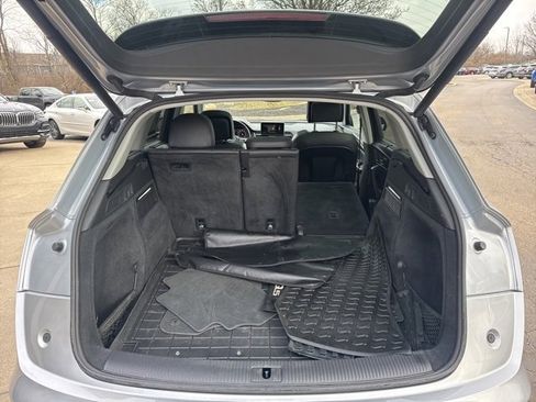 Used 2018 Audi Q5 2.0T Premium Plus w/ Premium Plus Package image 37