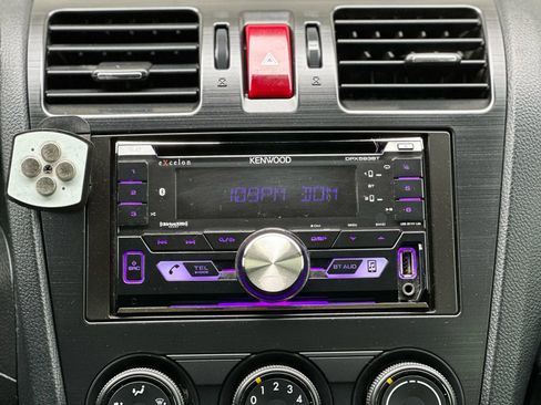 Used 2014 Subaru Impreza 2.0i Sport Premium image 21