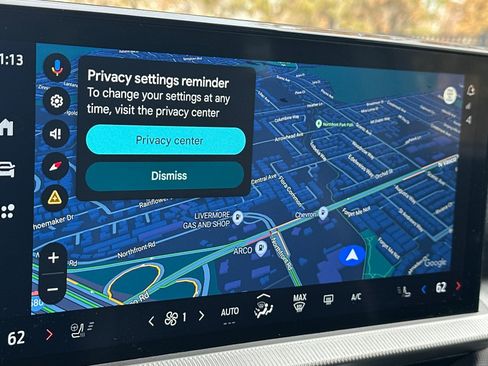 Used 2025 Ford Explorer ST-Line w/ ST-Line Street Pack image 46