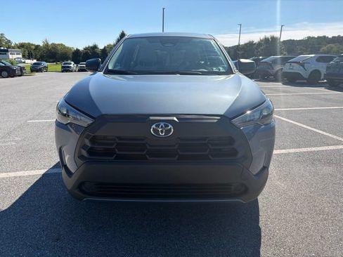 Used 2026 Toyota Corolla Cross L FWD image 2