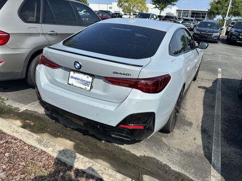 Used 2026 BMW M440i w/ Premium Package RWD image 10